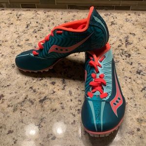 Saucony Spitfire track spikes womens sz6 (fit more like YOUTH 3-4)